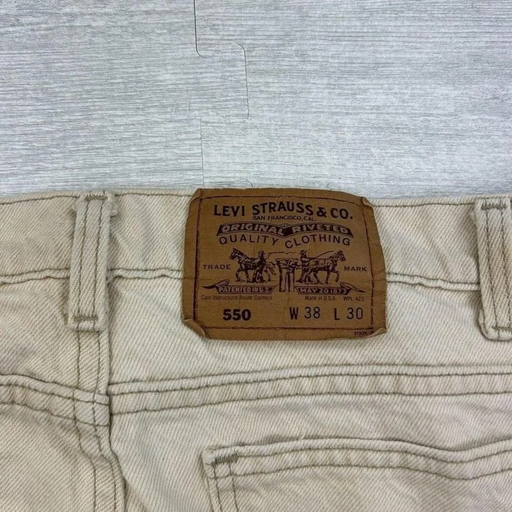 Vintage Levis 550 Jeans Mens 36x30 White Cream Orange Tab Straight Leg‎